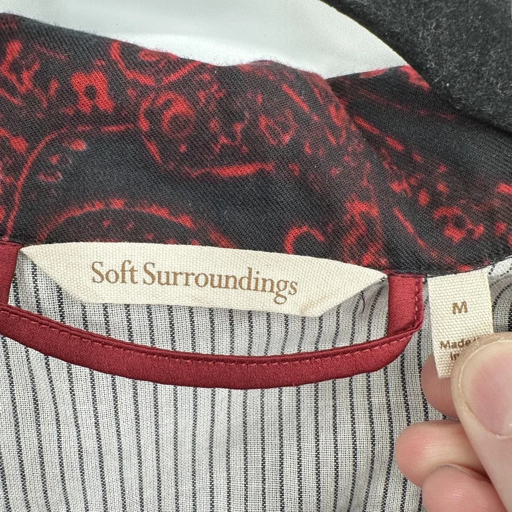 Soft Surroundings Shirt Womens Medium Black Red‎ Paisley Button 2ED79
